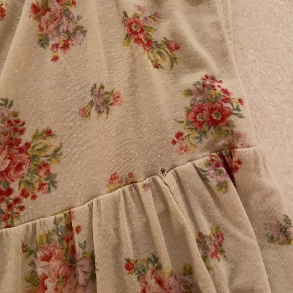 Brandy Melville Nora Dress in Cream Floral - Picture 6 of 6